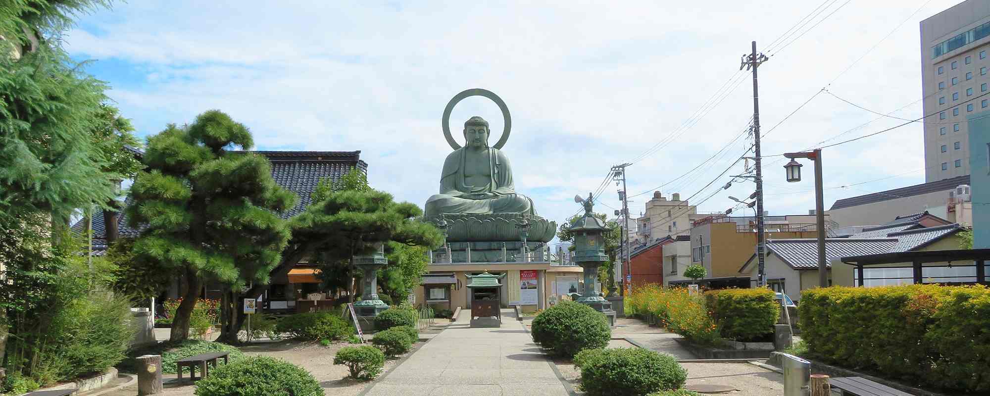 鳳徳山 大佛寺・高岡大仏