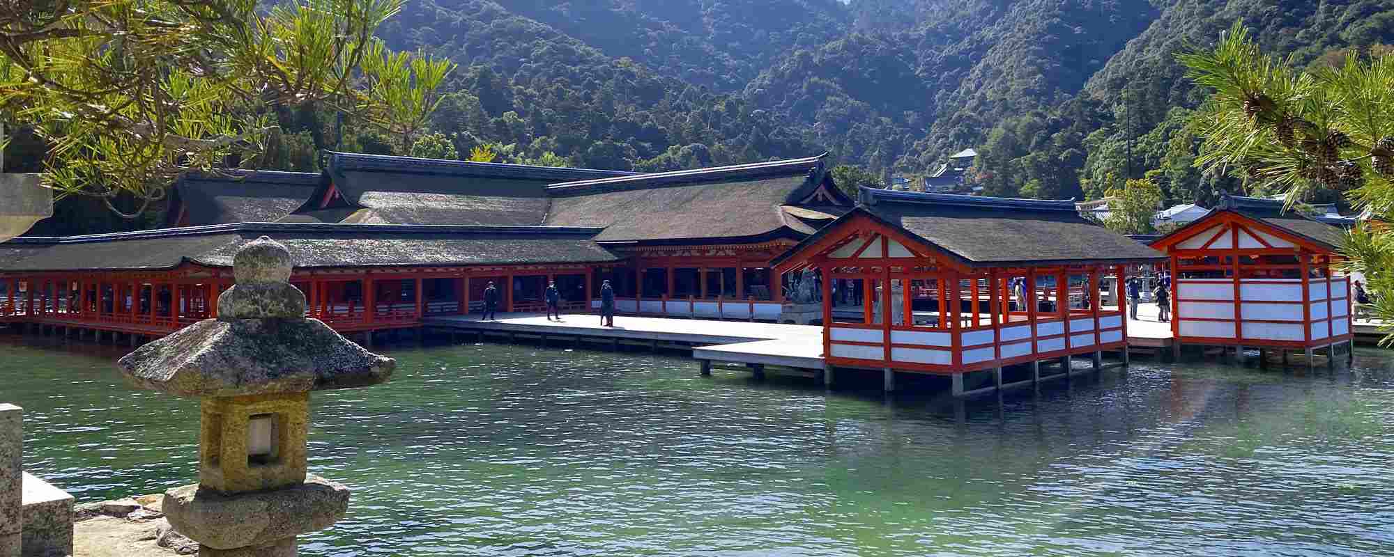 厳島神社