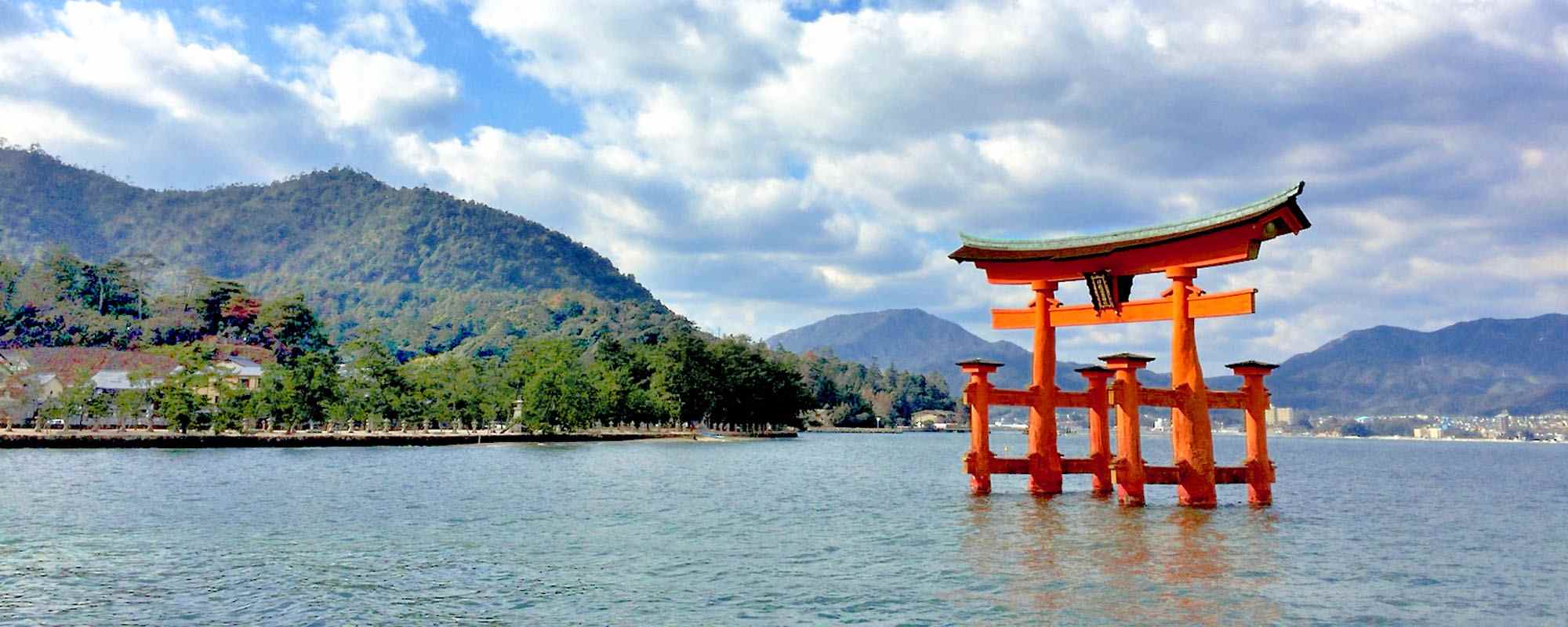 厳島神社