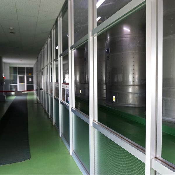 ニッカウヰスキー余市蒸溜所 醗酵棟