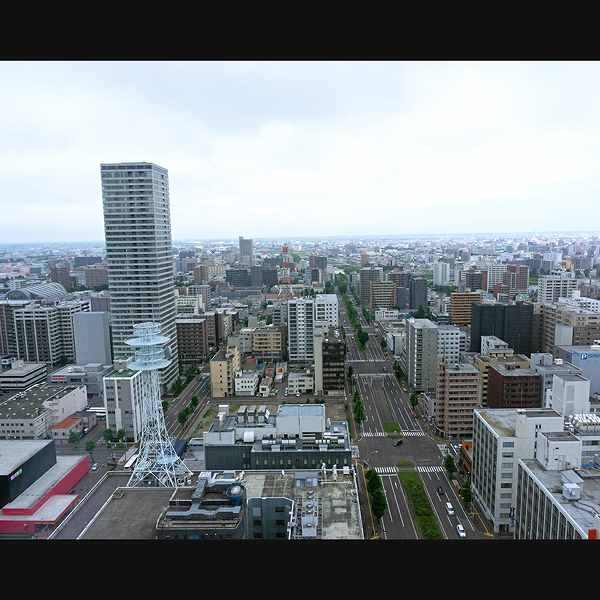 大通公園 さっぽろテレビ塔 東側