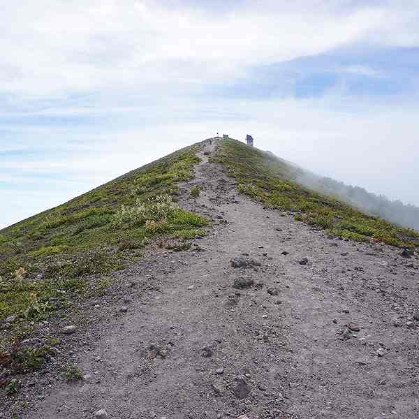 樽前山 西山