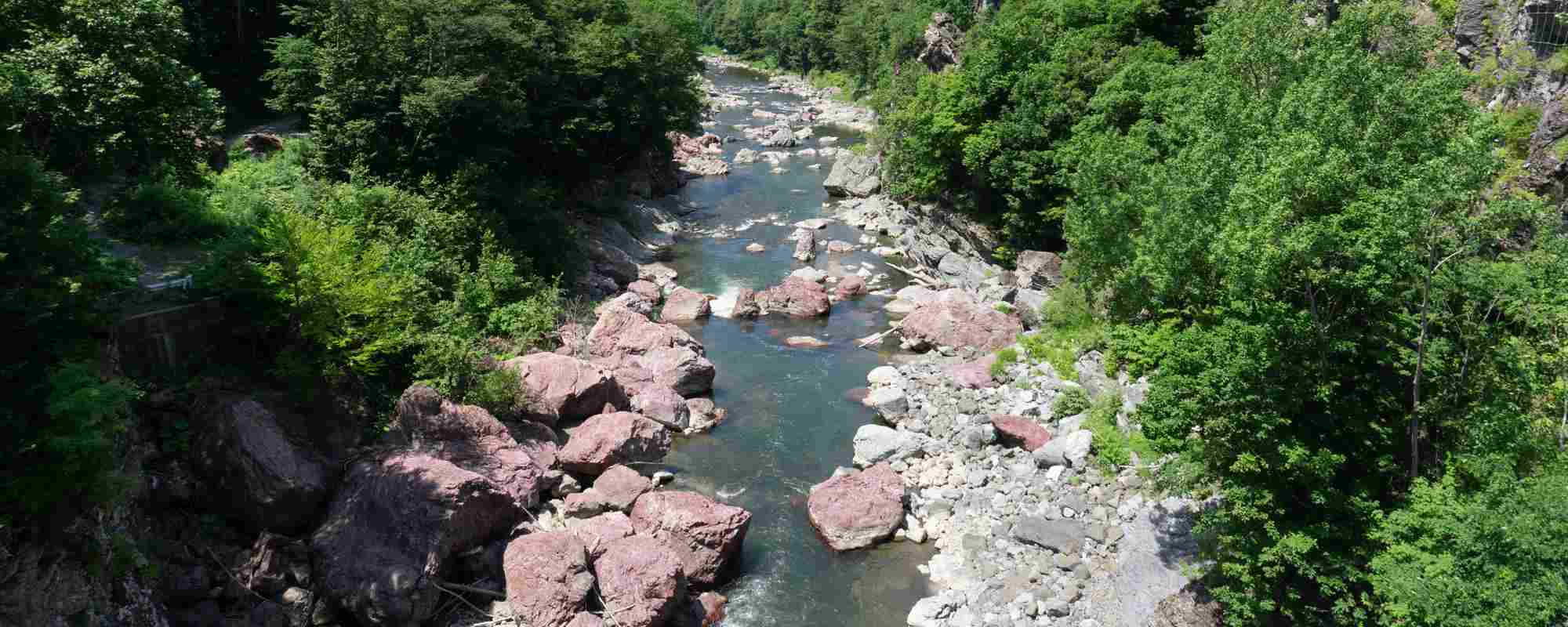 赤岩青巌峡