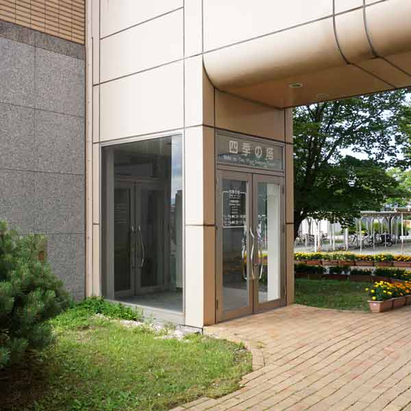 美瑛の丘 四季の塔 エレベーター