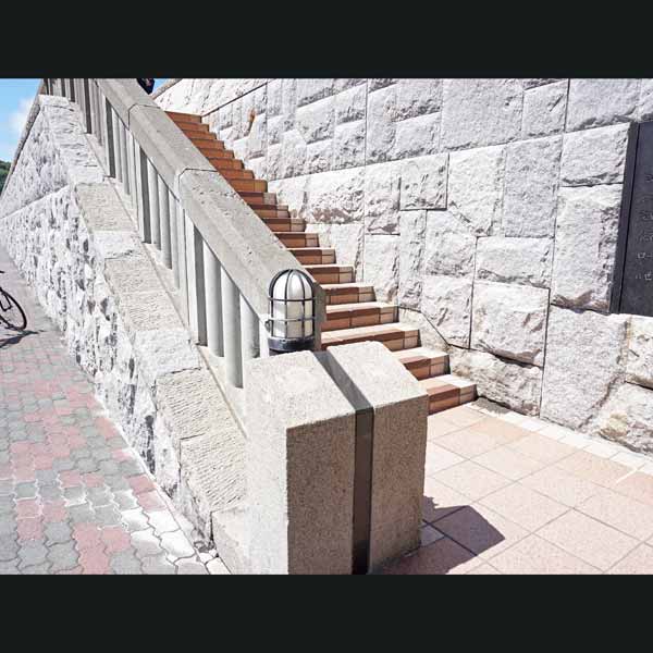 看板 稚内港北防波堤ドームの由来について