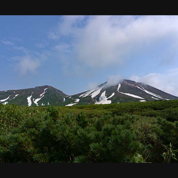 沼の平 旭岳