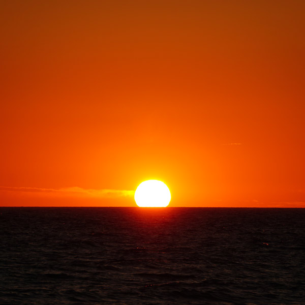 礼文島 地蔵岩・メノウ浜 夕日