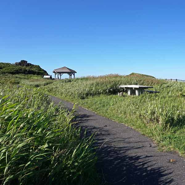 利尻島 富士野園地 東屋