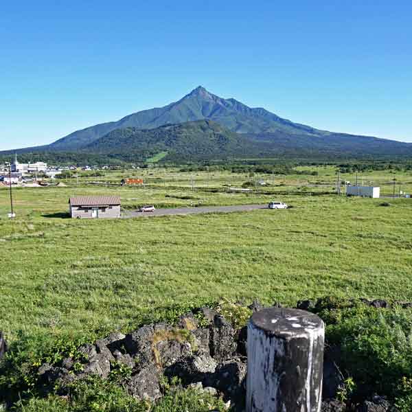 利尻島 富士野園地 利尻山