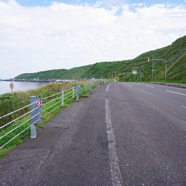 利尻島 寝熊の岩 駐車帯