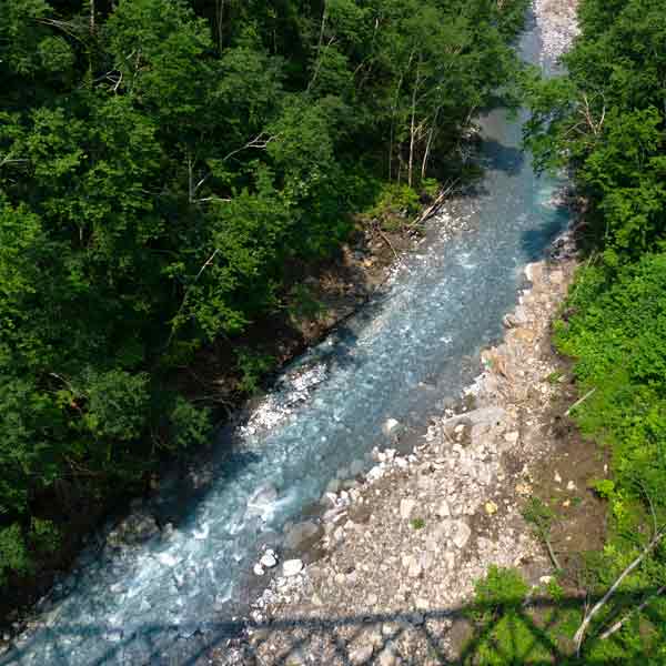 白ひげの滝 美瑛川