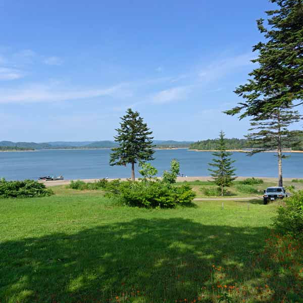 朱鞠内湖 湖畔