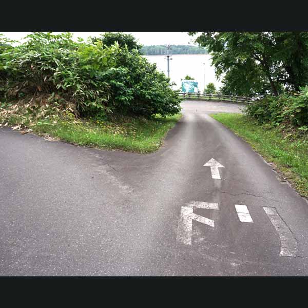 朱鞠内湖 道