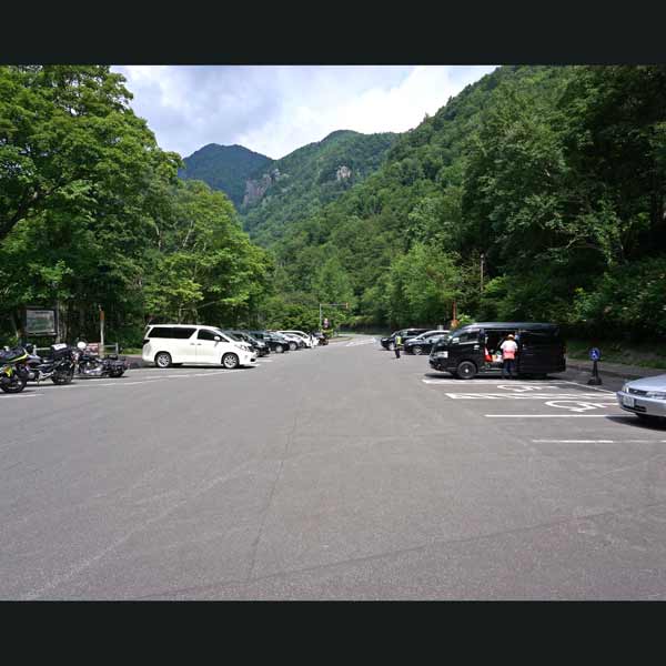 銀河・流星の滝 駐車場