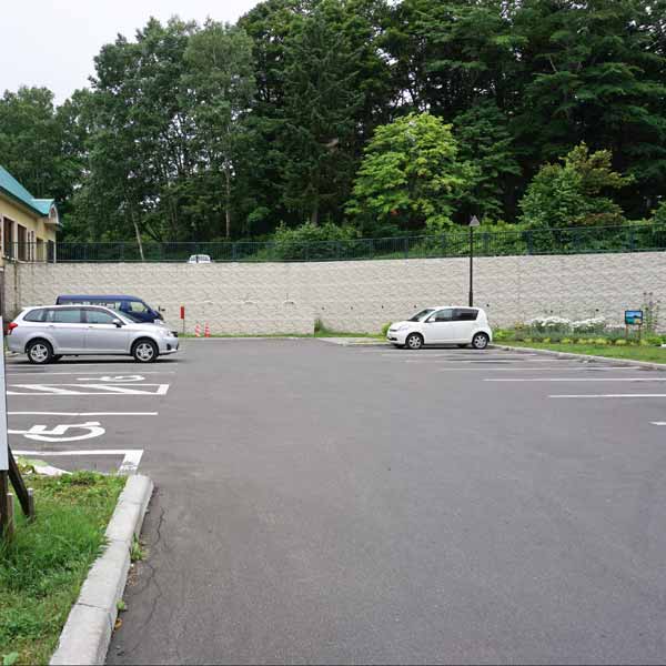 まりむ館利用者駐車場/観光案内所利用者駐車場