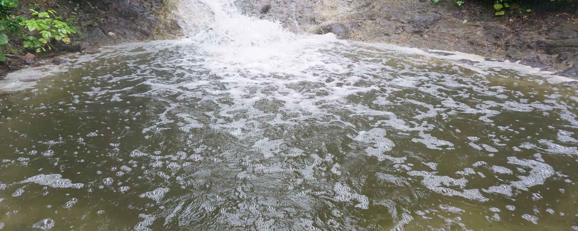 カムイワッカ湯の滝