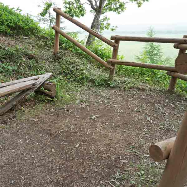 釧路湿原 コッタロ湿原展望台 休憩スペース