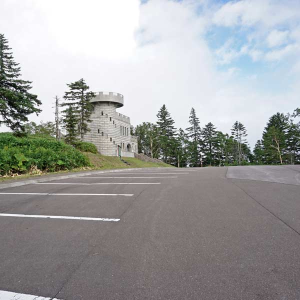 屈斜路湖 津別峠展望施設駐車場