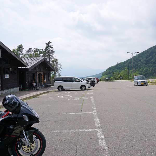 三国峠駐車場