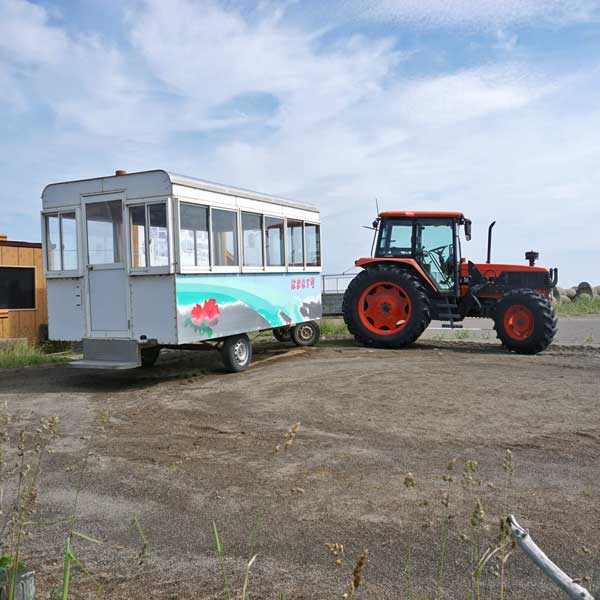 トドワラ トラクターバス