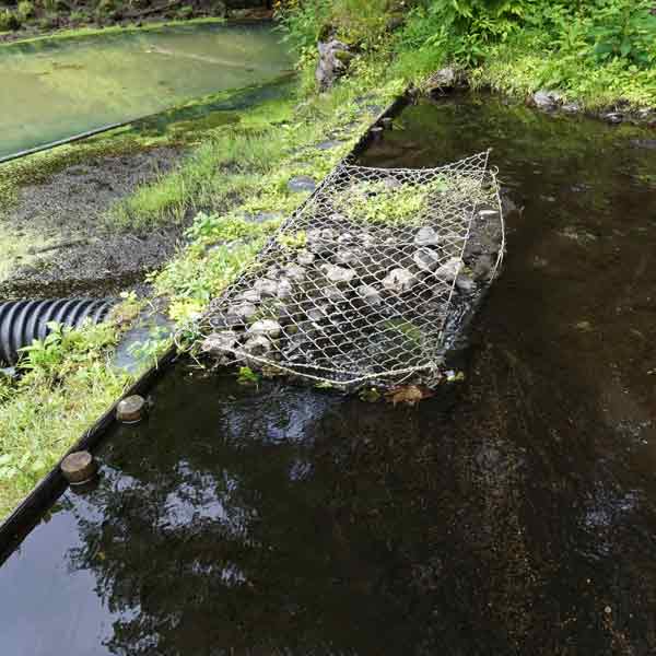 オンネトー湯の滝 取水堰