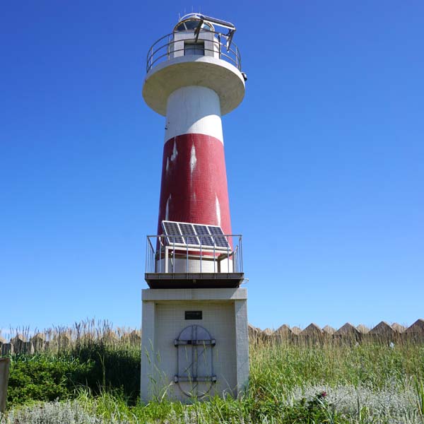 サロマ湖 サロマ湖口燈台
