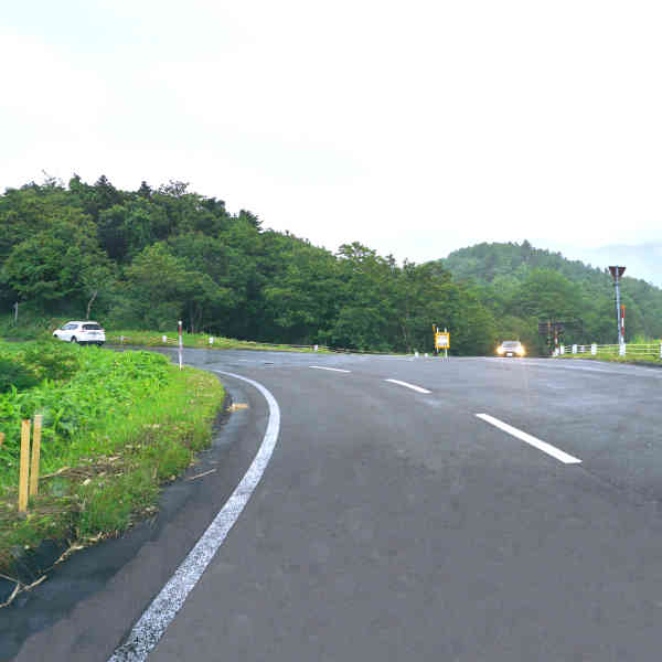 知床五湖とカムイワッカ湯の滝との分岐
