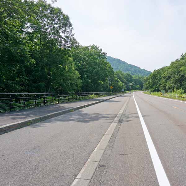 第三音更川橋梁駐車帯