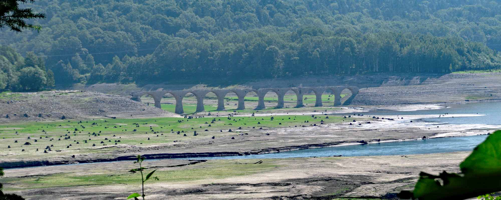 タウシュベツ川橋梁