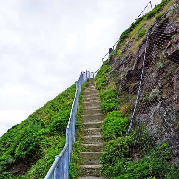 ウトロ オロンコ岩散策路
