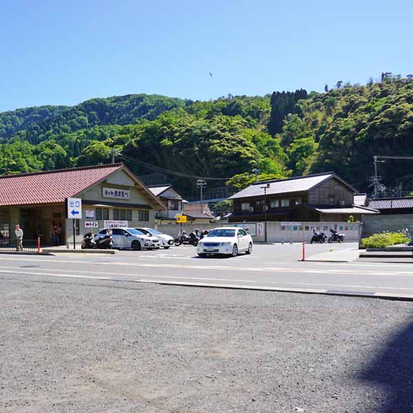 余部鉄橋空の駅 駐車場