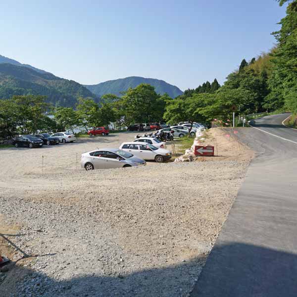 玄武洞公園 駐車場