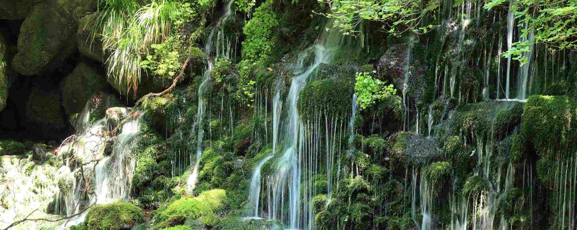 元滝伏流水