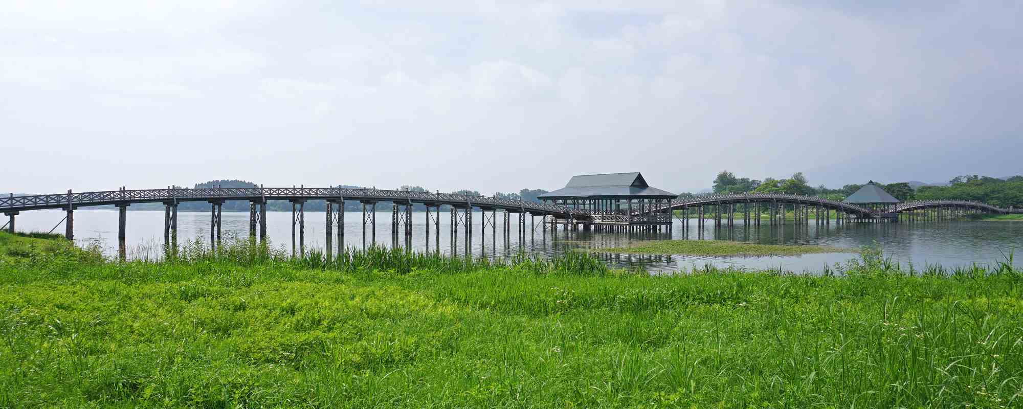 鶴の舞橋