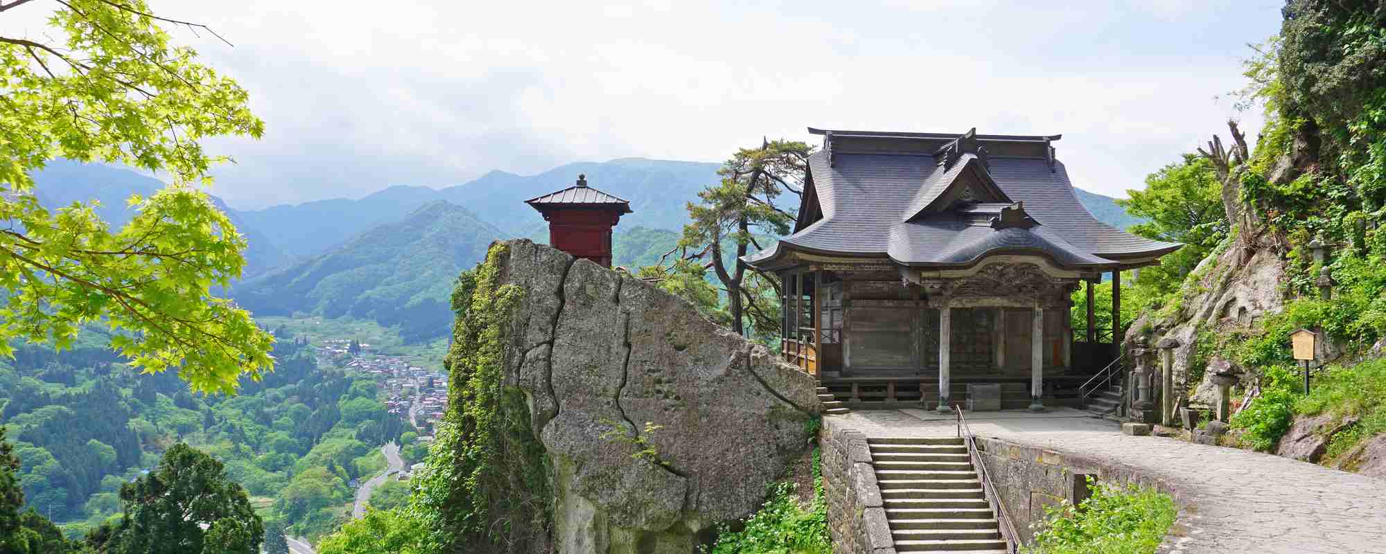 宝珠山 立石寺（山寺）